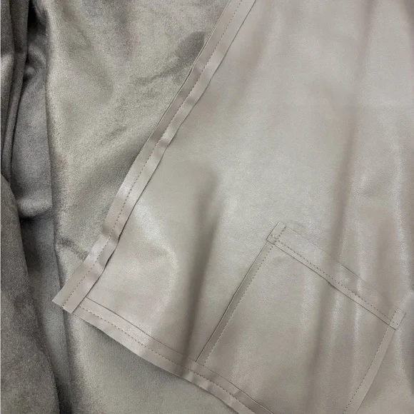 PLANET by Lauren G Vegan Leather Cape Jacket - Picture 4 of 4